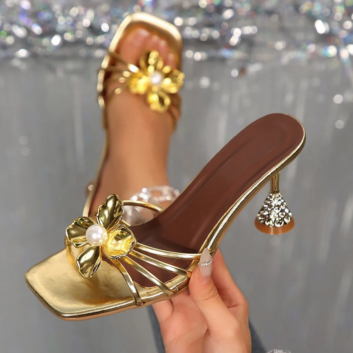 Vintage Metal Flower Crystal C - огляд і ціна Vintage Fashion Online