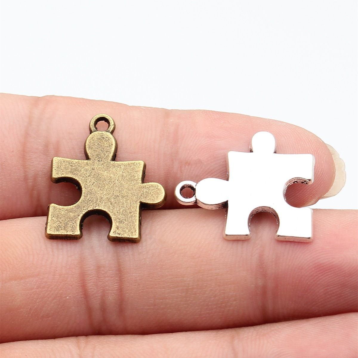WYSIWYG 10pcs 23x20mm 2 Colors - огляд і ціна Vintage Fashion Online